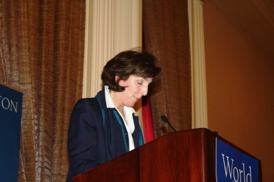 Roberta_Jacobson_Podium