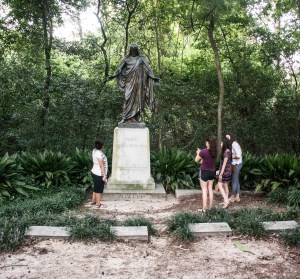 Christus_Statue_2_Web
