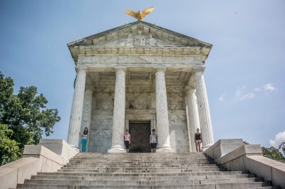 Illinois_Memorial_Girls_Web