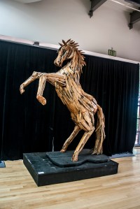 Ohr_Okeefe_Horse_Hind_Legs_Web