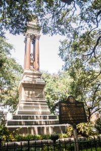 TomoChiChis_Grave_Web