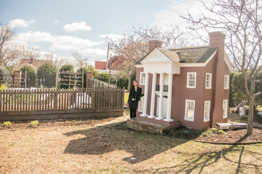 Bella_Governors_Mansion_Mini_Web