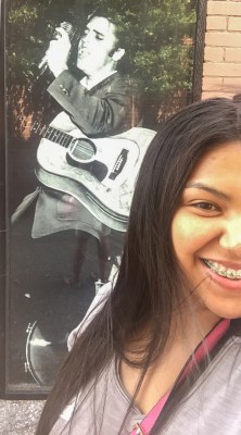 Sun_Record_Elvis_Megan