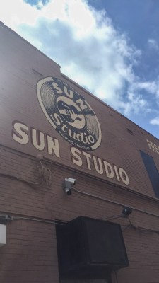 Sun_Record_Studio_Exterior