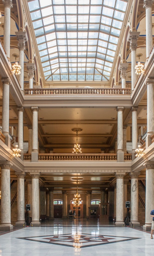 Indianapolis_Capitol_Atrium_Web