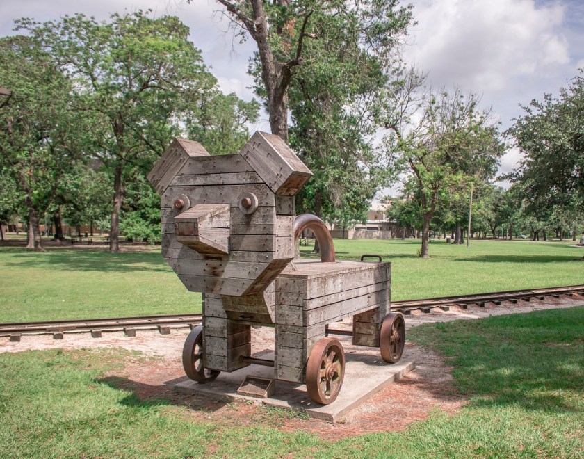 Enrico Cerrachio, Sam Houston Sculpture, LEAP Ambassadors, Center for Law Engagement And Politics, LEAP Center, Hermann Park, Trojan Bear, Jim Love