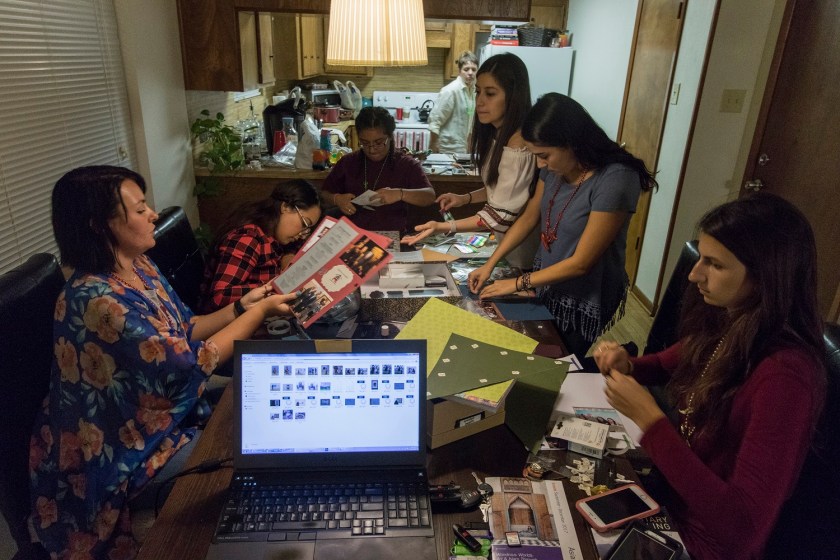 SHSU, LEAP Ambassadors, Scrapbooking