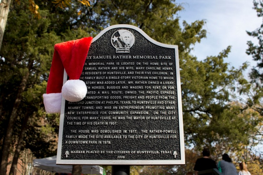 SHSU, LEAP Ambassadors, LEAP Center, Huntsville Main Street, Christmas on the Square
