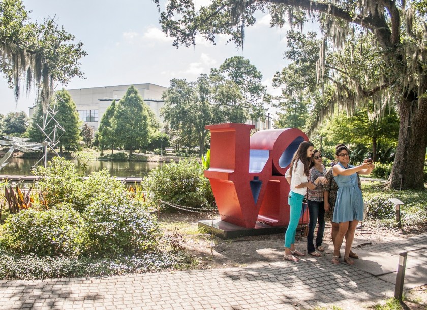 SHSU, LEAP Ambassadors, LEAP Center, Robert Indiana, LOVE, Besthoff Sculpture Garden
