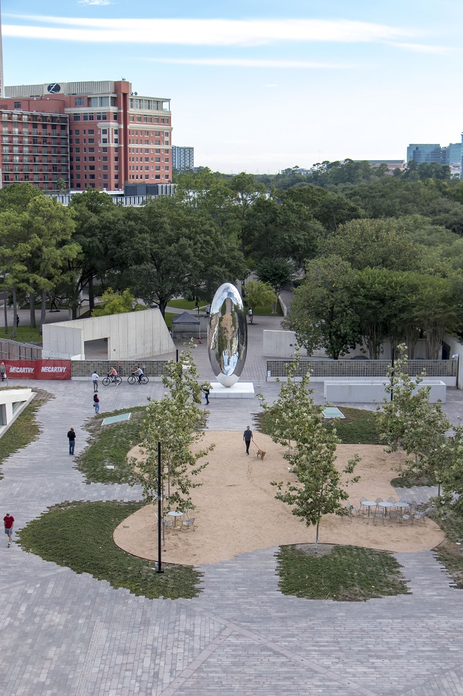 SHSU, LEAP Center, LEAP Ambassadors, Cloud Column, Anish Kapoor, Houston