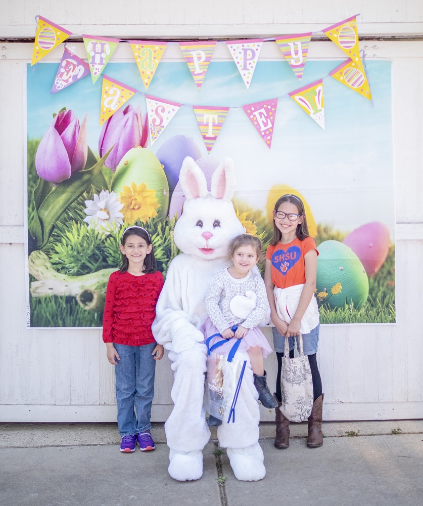 SHSU, LEAP Center, LEAP Ambassadors, Wynne Home Arts Center, Easter Egg Hunt