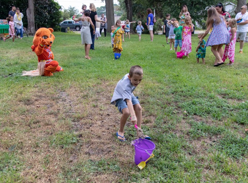 SHSU, LEAP Center, LEAP Ambassadors, Wynne Home Arts Center, Hawaiian Luau