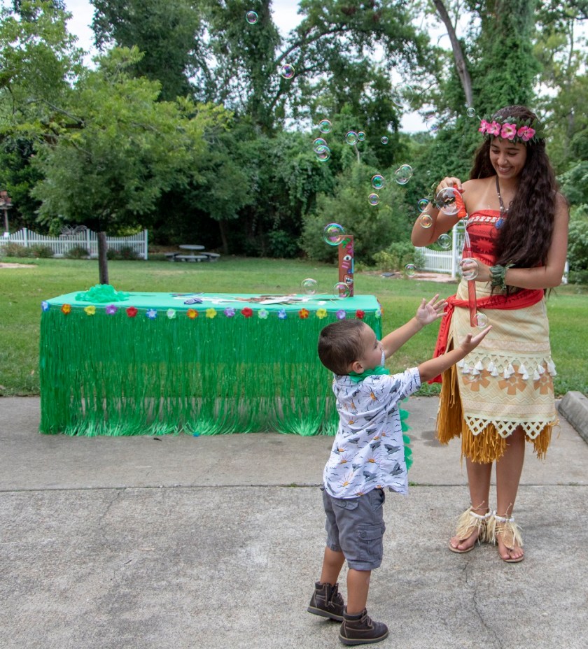 SHSU, LEAP Center, LEAP Ambassadors, Wynne Home Arts Center, Hawaiian Luau